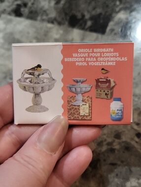 Miniverse Make It Mini Lifestyle Oriole Birdbath